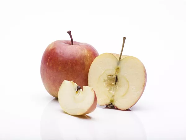 Malus domestica 'Rhapsodie' -S- Malus domestica 'Rhapsodie' -S-